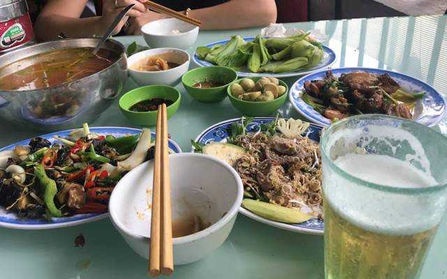Quán Nhậu Nhà Hàng Cơm Tay Cầm - KĐT Văn Khê