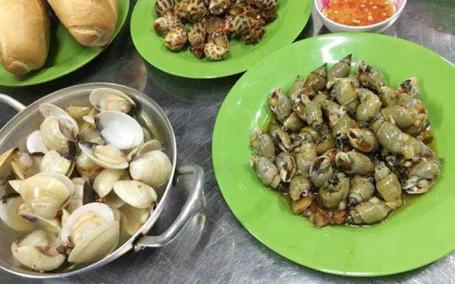 Quán Nhậu Ốc Ngắm