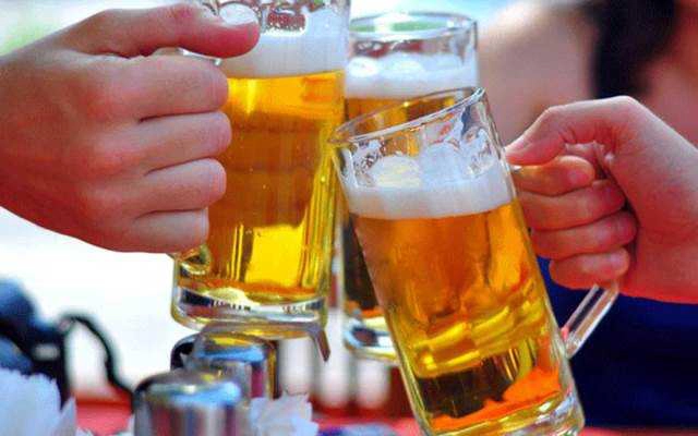 Quán Nhậu Paderborner Bier Und Wurst - Bia Đức