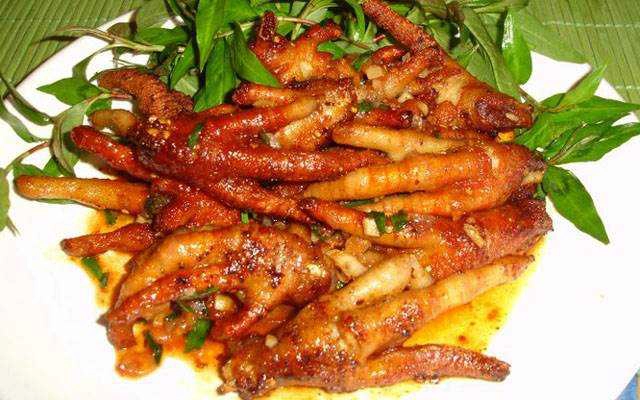 Quán Nhậu Quán Ba Con Mèo - Cách Mạng Tháng 8