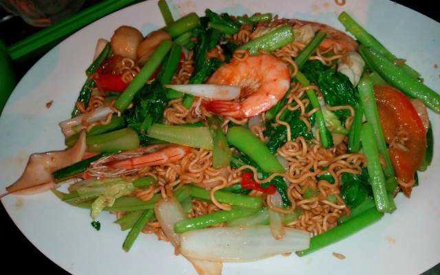 Quán Nhậu Quán Huynh Đệ - Món Nhậu Bình Dân