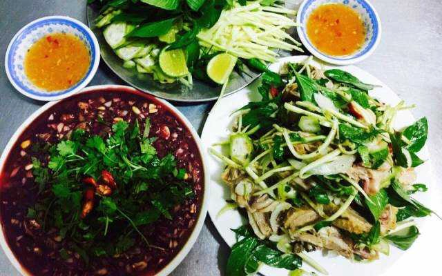 Quán Nhậu Quán Tám - Đặc Sản Gà Nướng