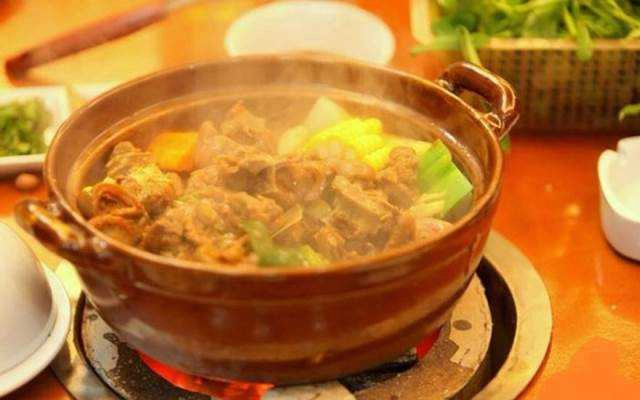 Quán Nhậu Quốc Khánh - Đặc Sản Lẩu Dê