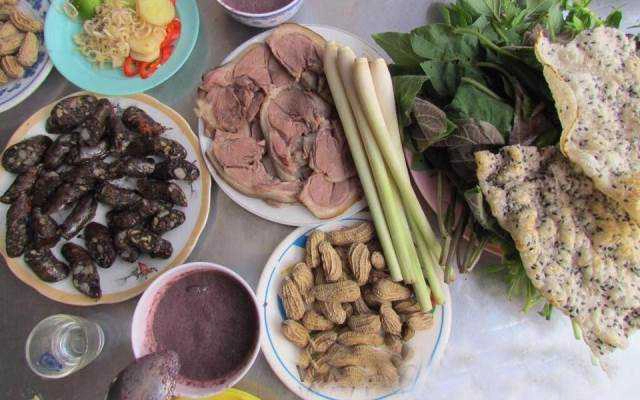 Quán Nhậu Tây Hồ Quán - Thịt Chó