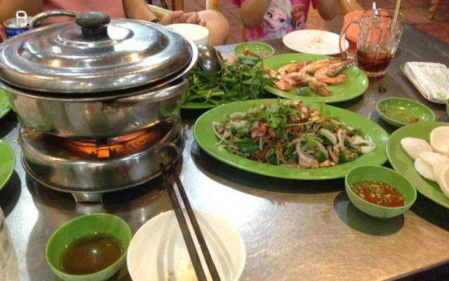 Quán Nhậu Thanh Niên - Lẩu Và Các Món Nhậu