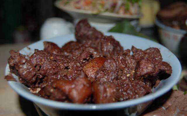 Quán Nhậu Thịt Chó Biên Lương - Lê Hồng Phong