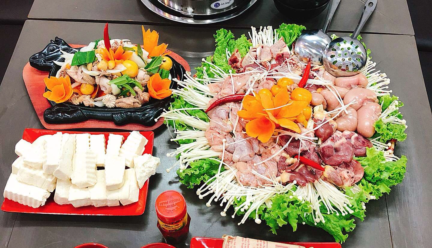 Quán Nhậu Trăm Phần Trăm - Lẩu, Nướng & Các Món Nhậu