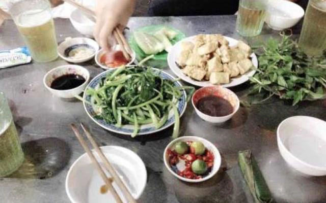 Quán Ăn Quán Nóng - Cơm Bình Dân & Bia Hơi Hà Nội