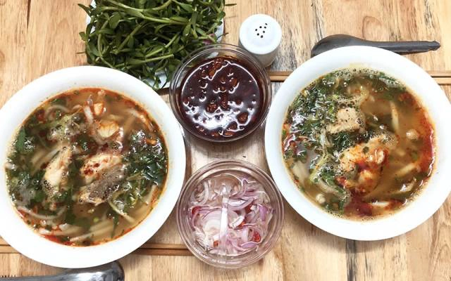 Quán Ăn Quán O Hoa - Bánh Canh Tự Chọn