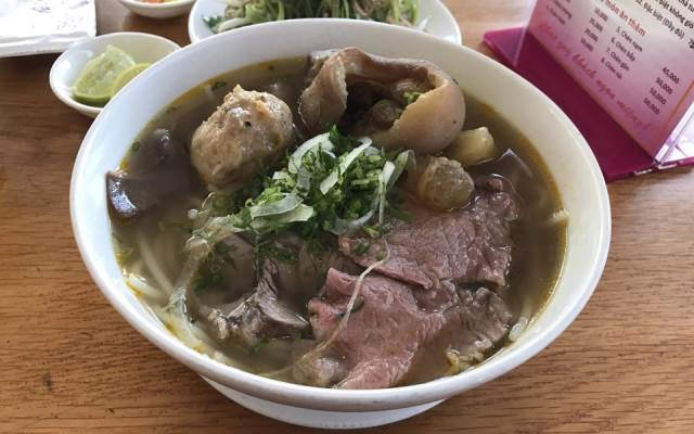 Quán Ăn Quán O Thu Vỹ Dạ - Bún Bò Gốc Huế