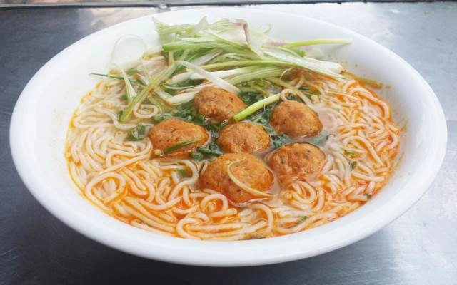 Quán Ăn Quán Phương - Bún Riêu & Mì Quảng