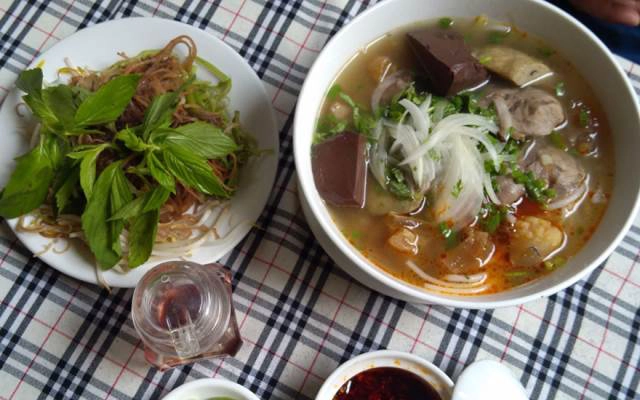 Quán Ăn Quán Ruốc - Nguyễn Đình Chính