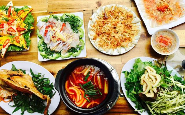 Quán Ăn Sáu Hào - Đặc Sản Gỏi Cá
