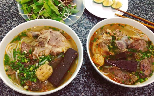Quán Ăn Quán Sông Hương - Bún Bò Huế