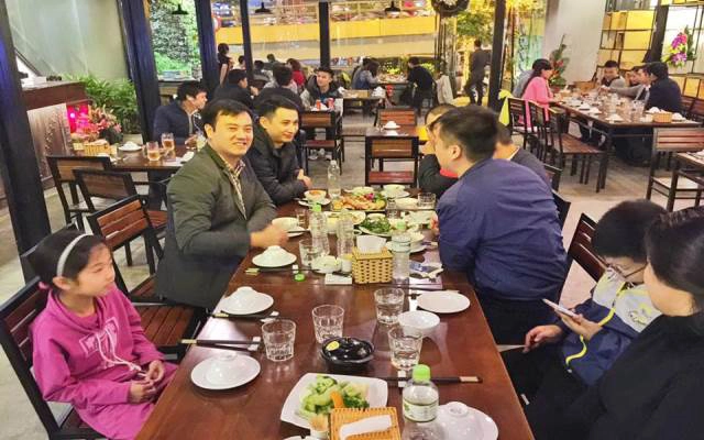 Quán Ăn Quán Tôi - Lẩu, Gà Lu, Bia Tươi & Các Món Nhậu