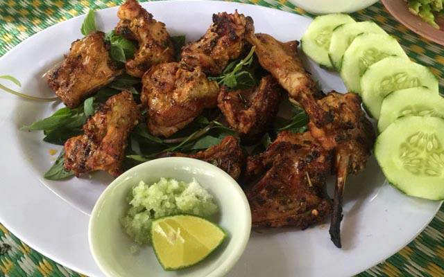 Quán Ăn Trà Sơn - Thịt Thỏ - Gà & Vịt Xiêm