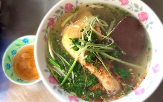 Quán Ăn Quán Trang - Mì Vịt Tiềm Thuốc Bắc