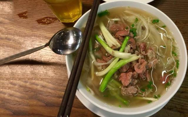 Quán Tùng - Phở Lý Quốc Sư