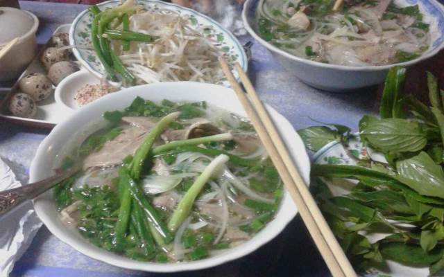 Quán Ăn Quán Tý - Miến & Phở Hà Nội