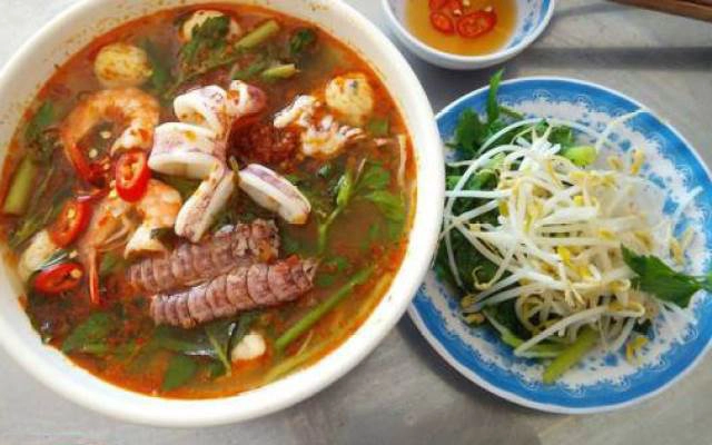 Quán Ăn Quán Út Nhung - Cơm & Bún