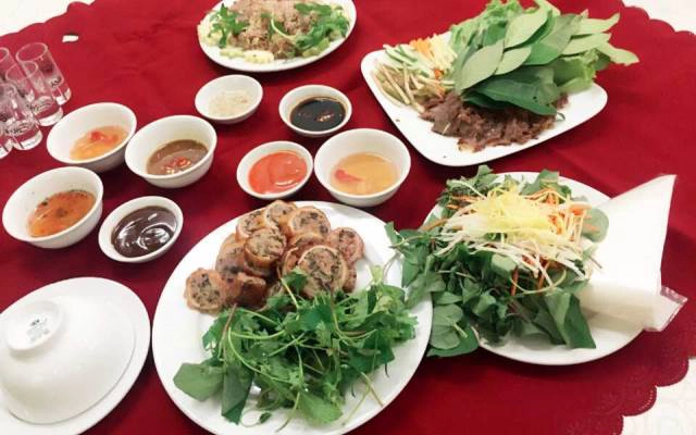 Nhà Hàng Quang Linh - Gà, Cá & Lẩu Các Loại