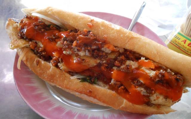 Quán Ăn Quảng Phát - Bánh Mì Hội An