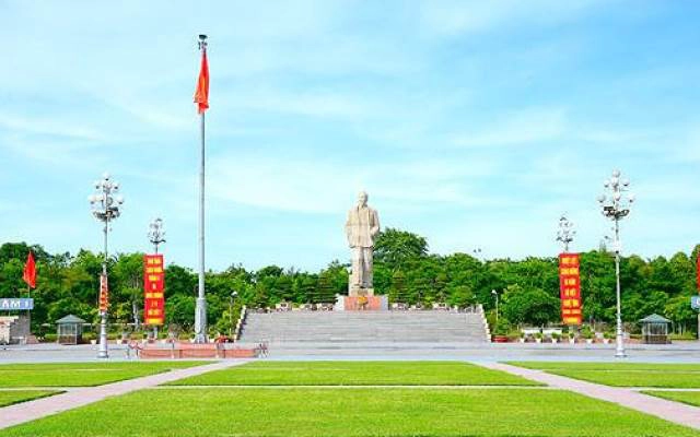 Quảng Trường Hồ Chí Minh