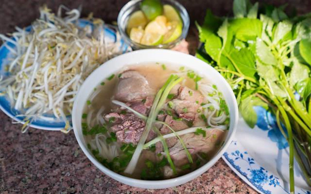 Quán Ăn Quang Tuấn - Phở & Bún Bò