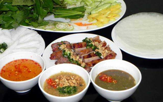 Quạt Mo - Quán Nhậu Bình Dân