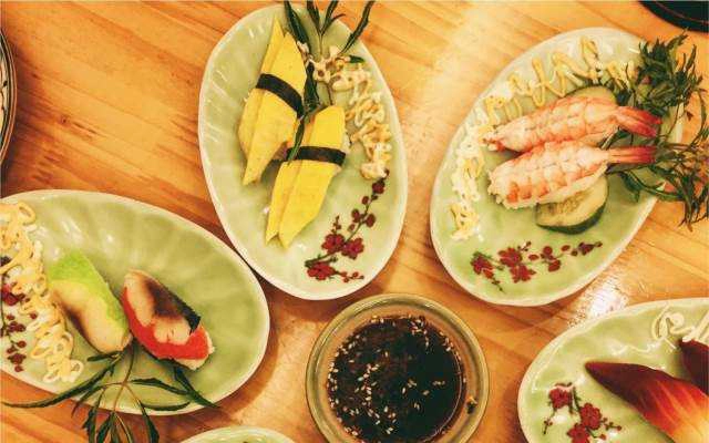 Quê Hương - Nhà Hàng Nhật Bản