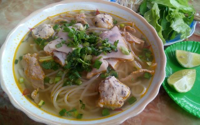 Quyền - Bún Bò Huế