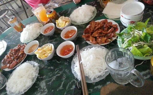 Quán Ăn Quyết - Bún Chả Bún Cá