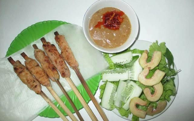 Quán Ăn Quỳnh Anh - Bún Thịt Nướng & Nem Lụi