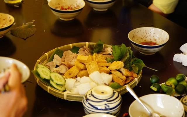 Quán Ăn Quỳnh - Bún Đậu Mắm Tôm