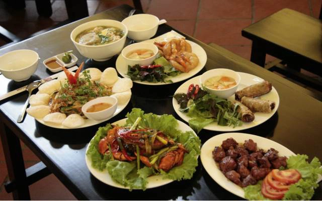 Quỳnh Hoa - Quán Ăn Gia Đình