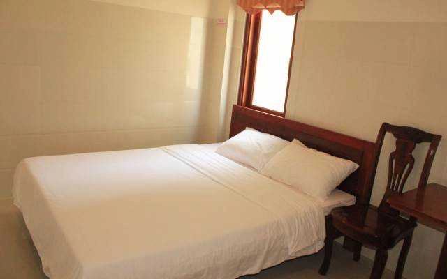 Quỳnh Hương Hotel