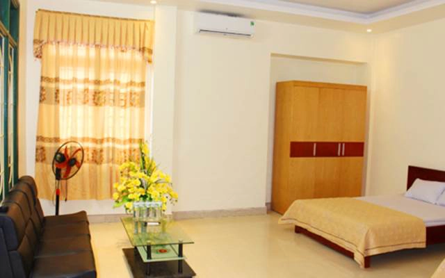 Quỳnh Nhiệm Hotel