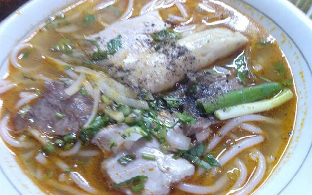 Quán Ăn Quỳnh Trân - Bún Bò Huế