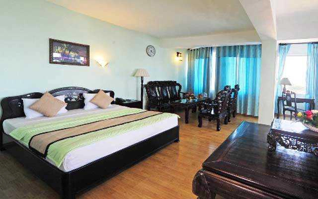 River View Hotel - Đội Cung