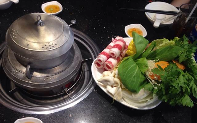 Nhà Hàng Roll Garden - Vincom Mega Mall Thảo Điền