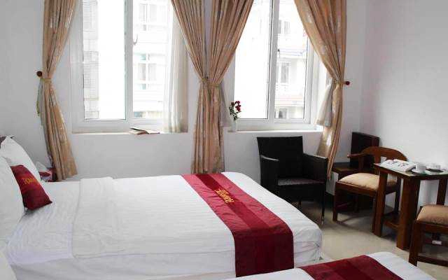 Romantic Hotel