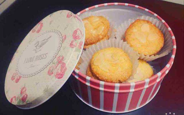 Ryri's Cookies - Shop Online