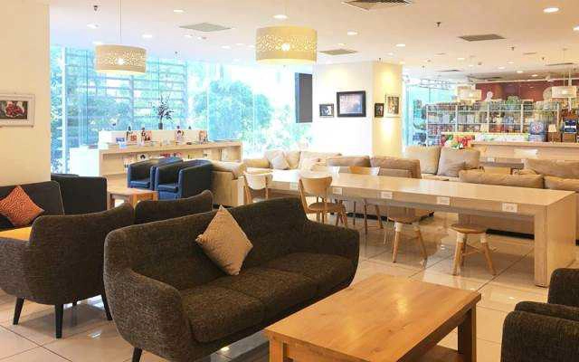 Sakura - Cafe & Fast Food
