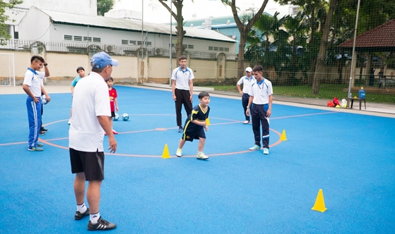 Sân bóng đá Futsal ngoài trời quận 6