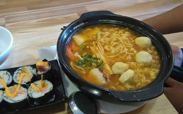 Quán Ăn Sasin - Mì Cay 7 Cấp Độ Hàn Quốc - Nguyễn Văn Luông