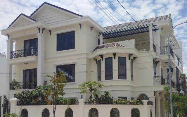 SeaStay Hostel