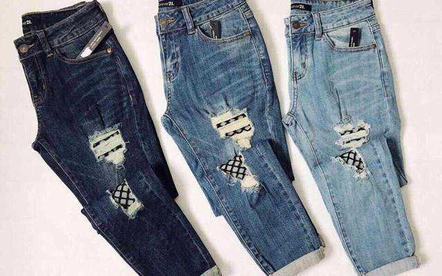Shop Julys Vũ - 313 Cách Mạng Tháng 8