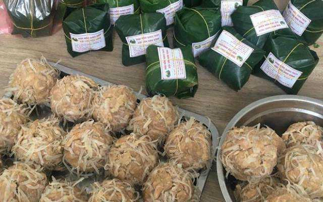 Shop online Bà Hoa - Nem Nắm Giao Thủy Online