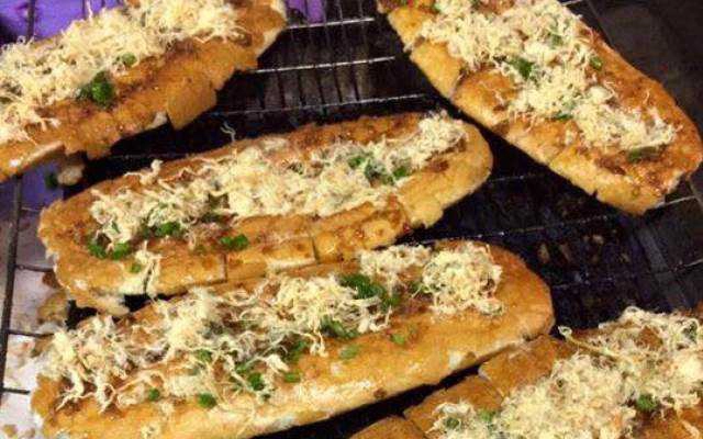 Shop online Bánh Mì Nướng Muối Ớt - Ngô Mây