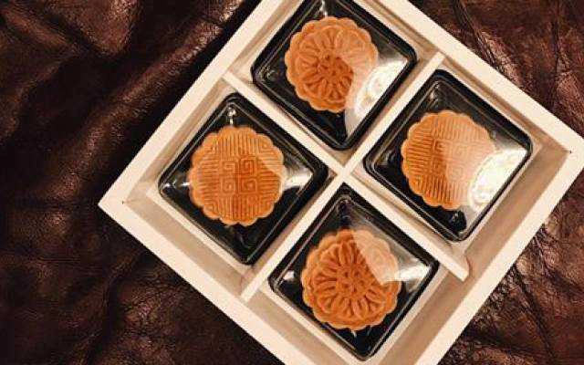 Shop online Bánh Trung Thu Hongkong Homemade Online